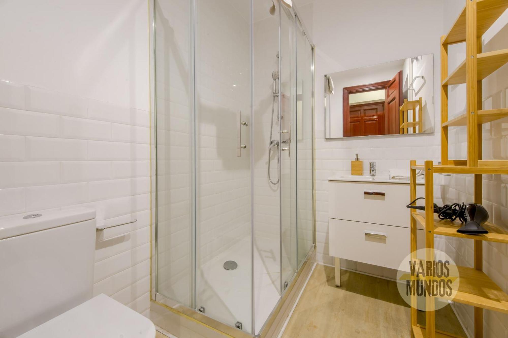 Beautiful Loft Para 3Pax En Huertas-Cortes Madrid Exterior photo