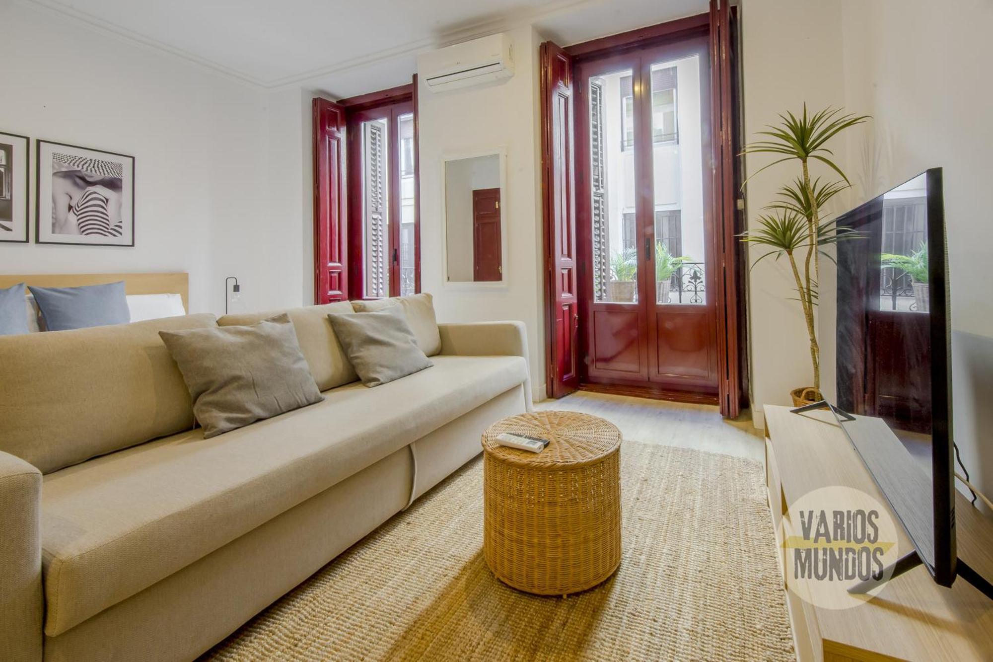 Beautiful Loft Para 3Pax En Huertas-Cortes Madrid Exterior photo